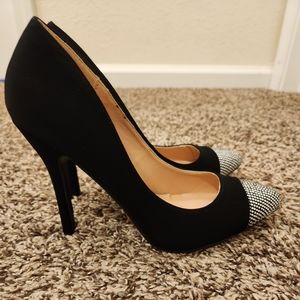 Glaze black Pumps